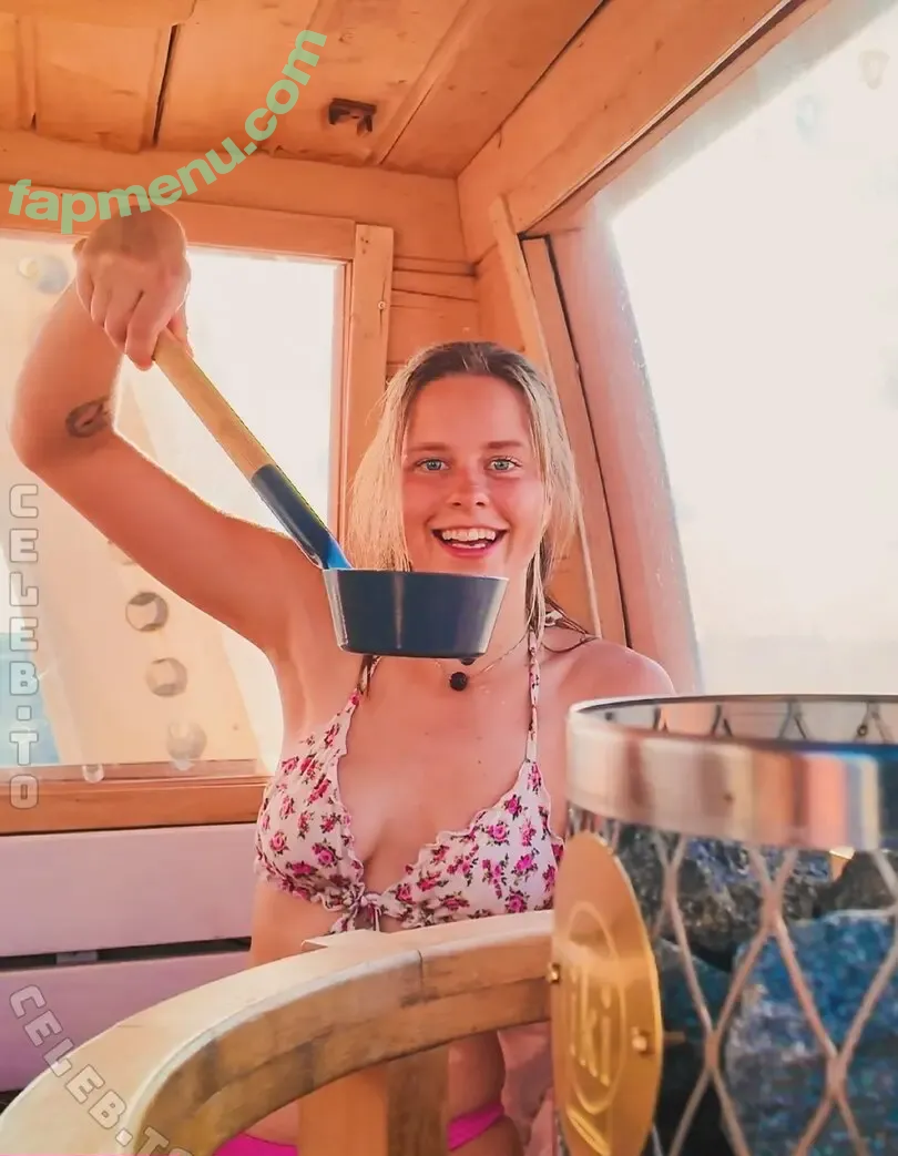 Nina Laitiala nude photo #0060 (nina.laitiala / ninainsauna)