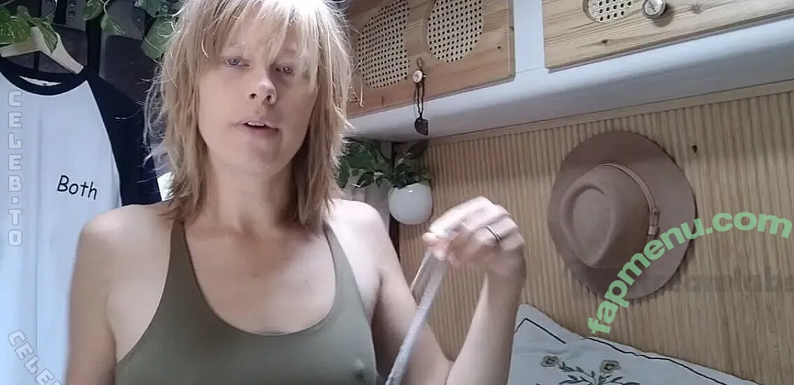 Nina Laitiala nude photo #0086 (nina.laitiala / ninainsauna)