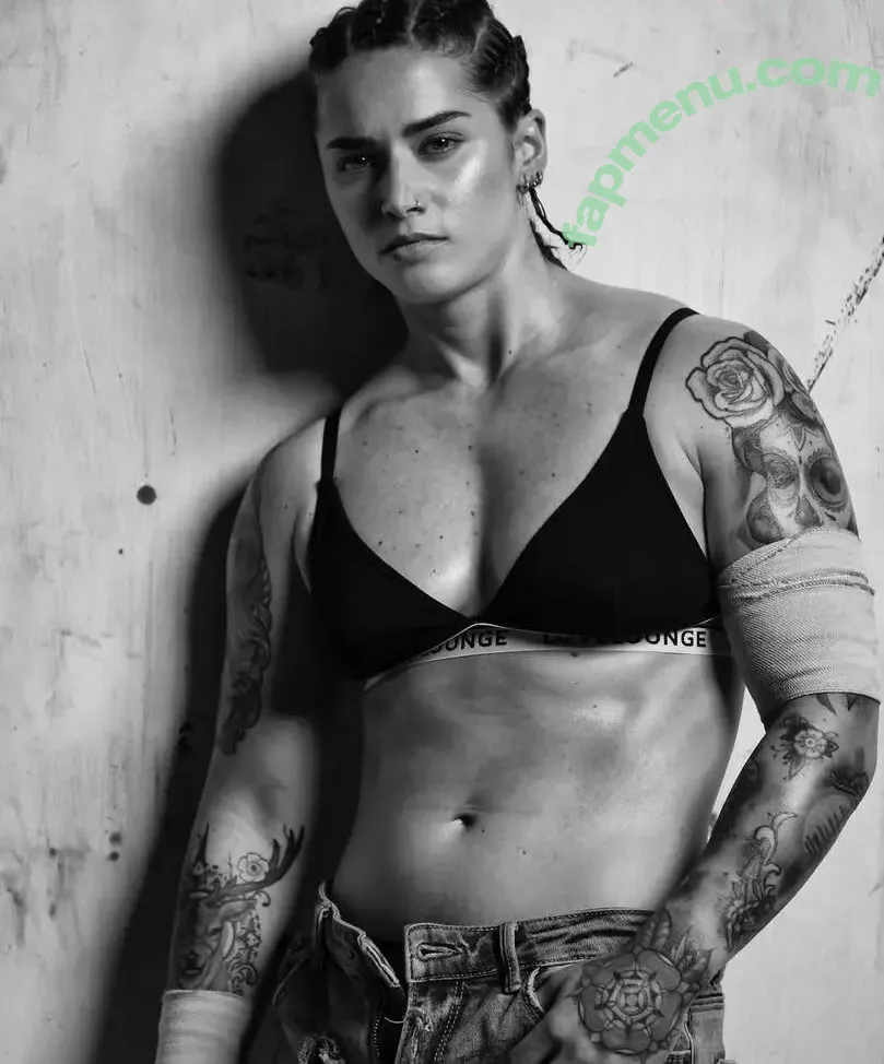 Nina Lin nude photo #0005 (NINAPIMPDADDY Discussion  Thread / n.nina666)