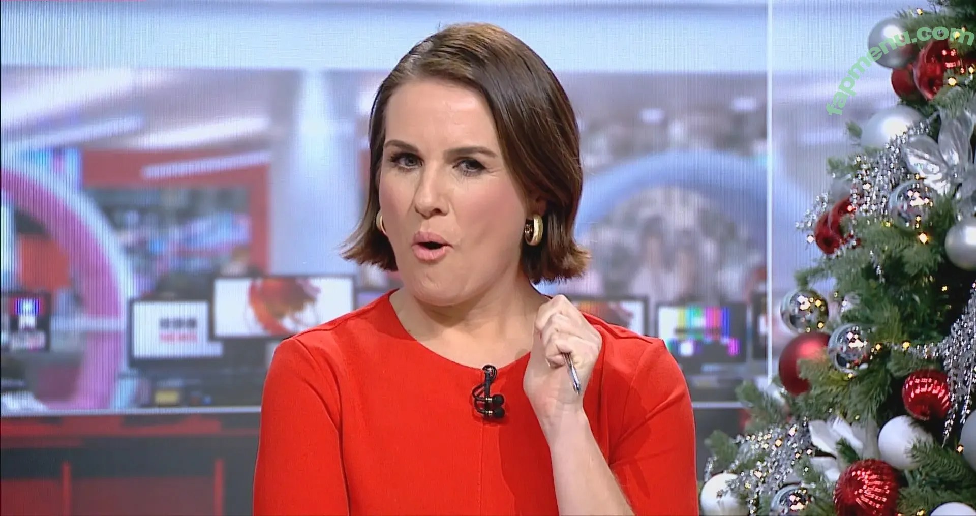 Nina Warhurst nude photo #0076 (ninawarhurst_)