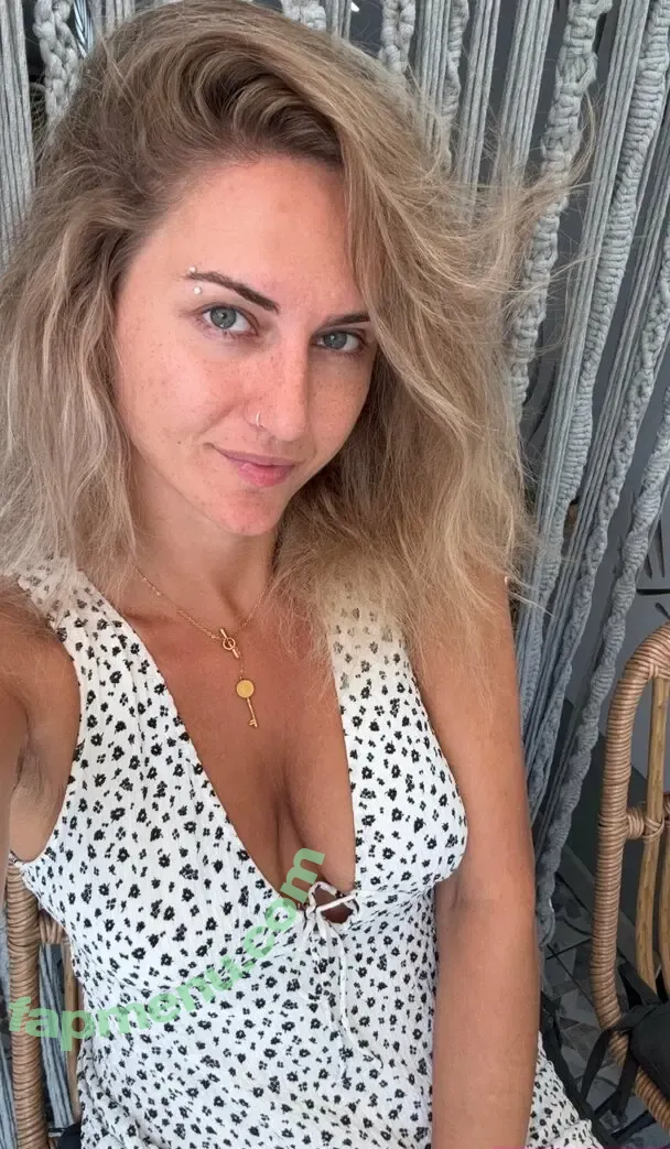 ninaberger nude photo #0022 (ninaberger40)
