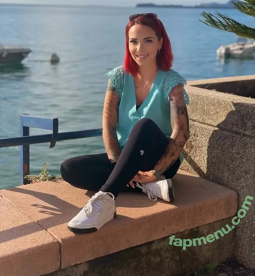 Ninadevil nude photo #0246 (ninadeviloffizielles)