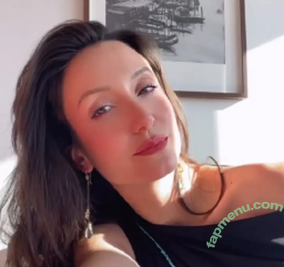 Ninadimiele nude photo #0004 (Nina DiMiele / ninamariedaniele)