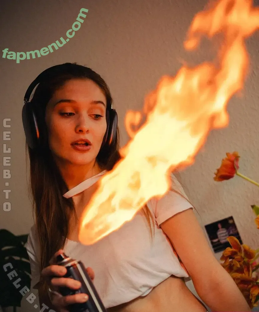 Ninafdj nude photo #0410 (Ninas.Wunderwelt)