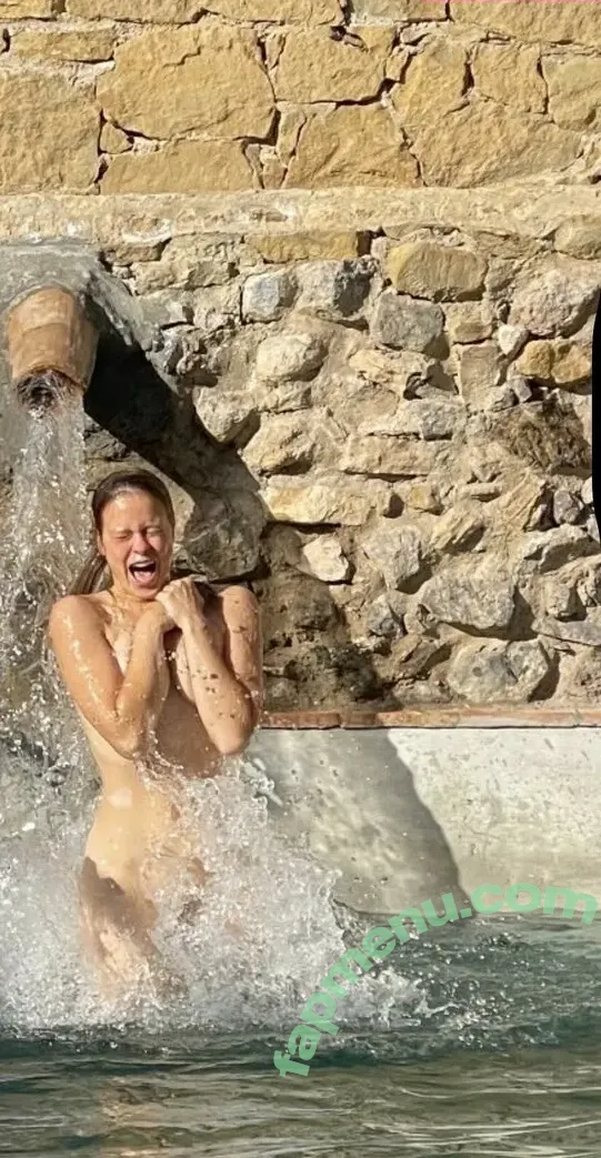 ninainsauna nude photo #0030 (Nina Laitiala)