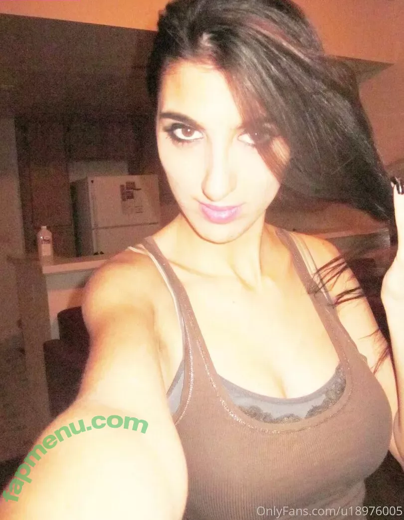 ninakhalifa nude photo #0029 (nina.khalifa_)