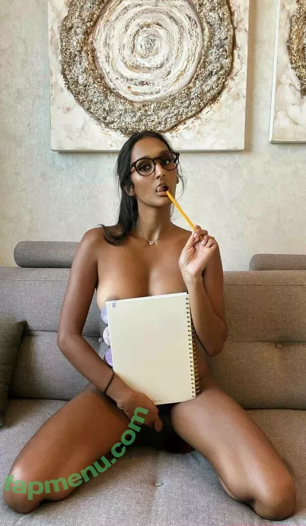 ninakhalifa nude photo #0211 (nina.khalifa_)