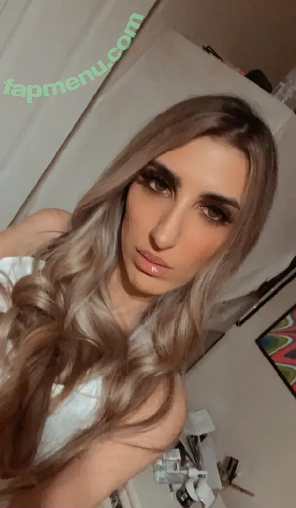 ninakhalifaa nude photo #0027 (nina.khalifa_)