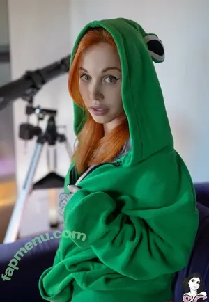 Ninaq / NinaQ_SG / ninaq_suicide nude photo #0145