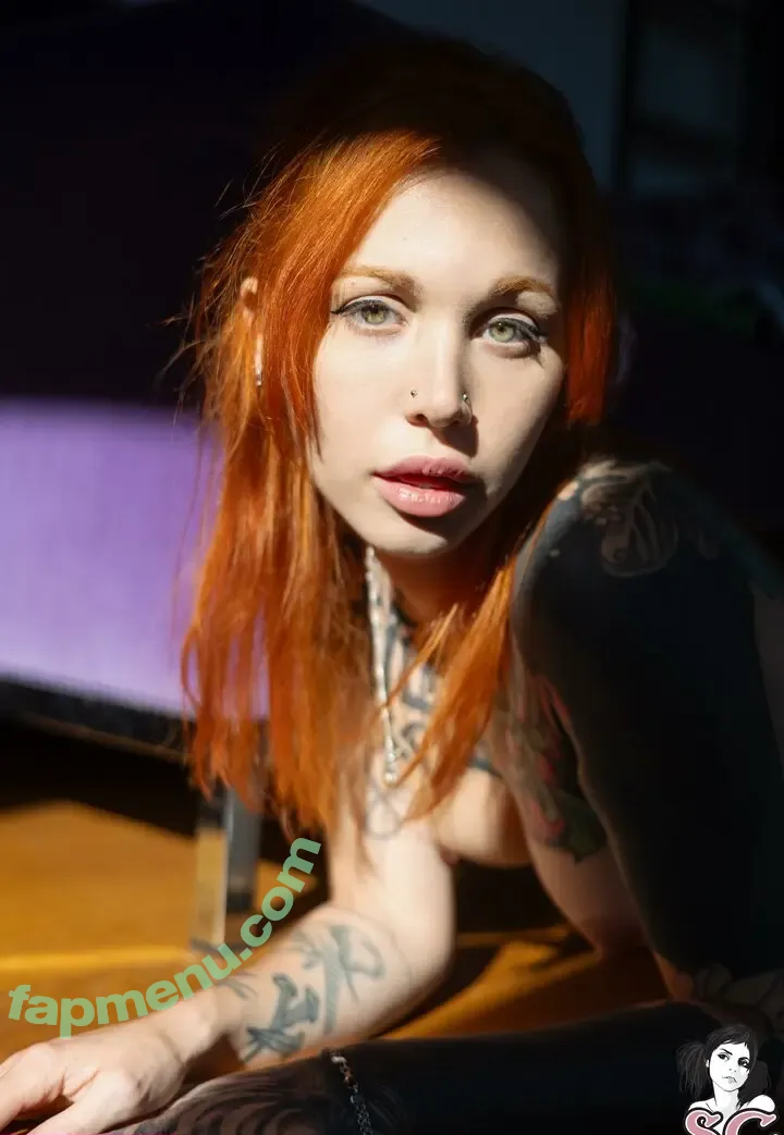 Ninaq nude photo #0141 (NinaQ_SG / ninaq_suicide)