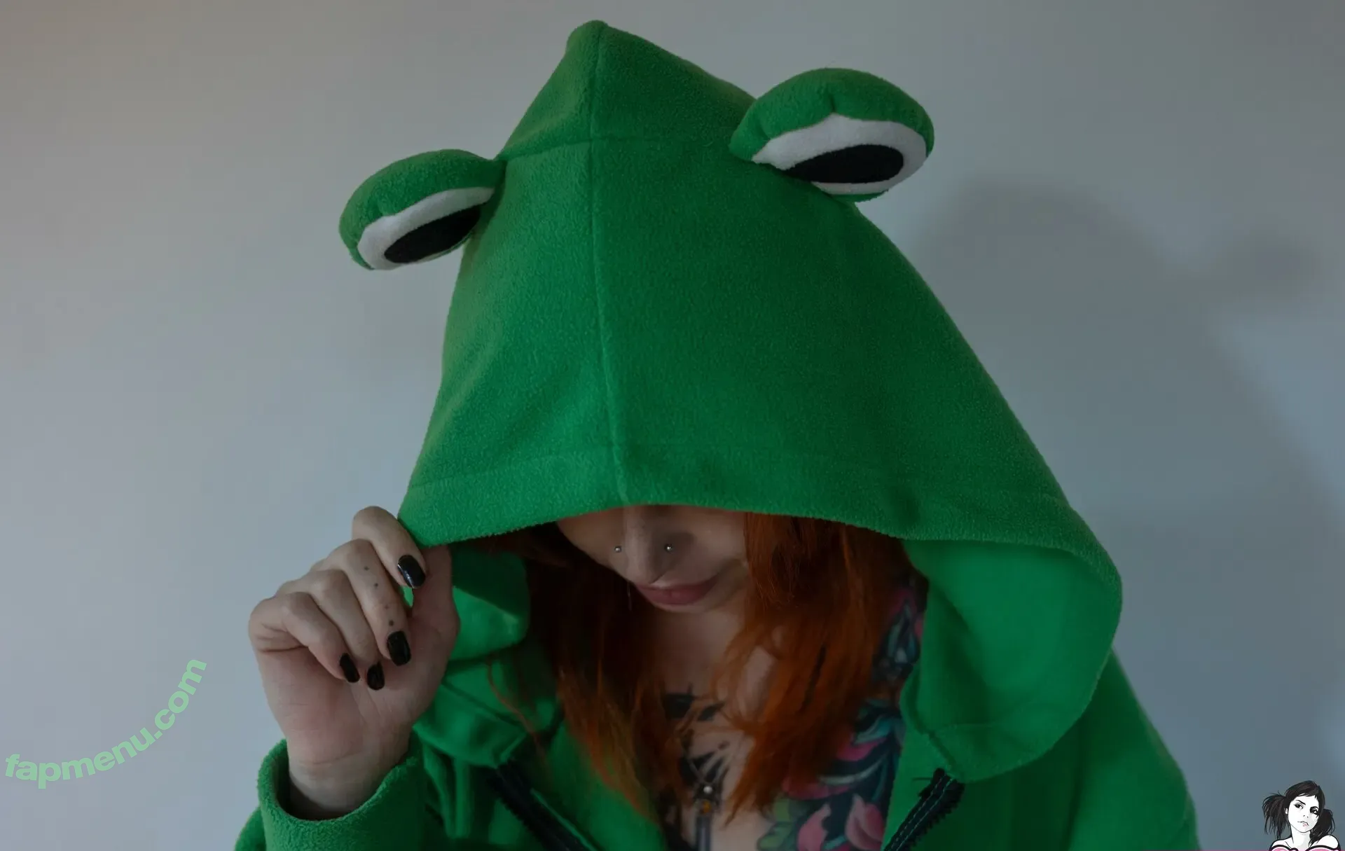 Ninaq nude photo #0149 (NinaQ_SG / ninaq_suicide)