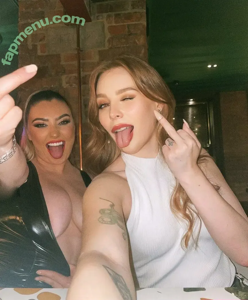 ninawoolleyx nude photo #0002 (Nina Woolley / ninawoolley)