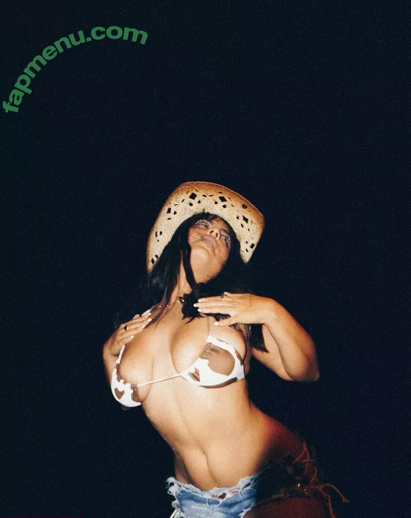 ninaxcarolina nude photo #0008 (ninaxcarolina)
