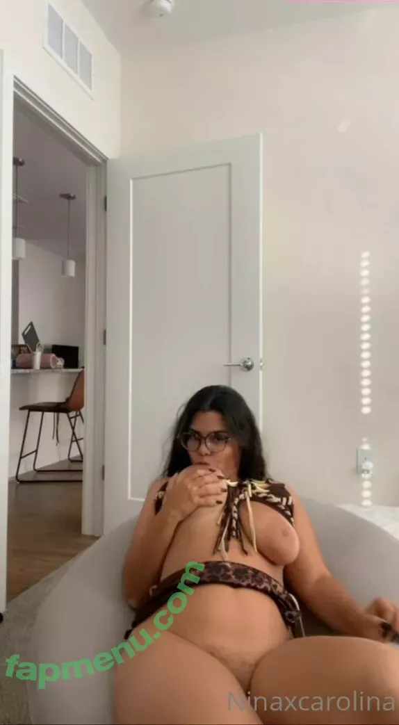 ninaxcarolina nude photo #0054 (ninaxcarolina)