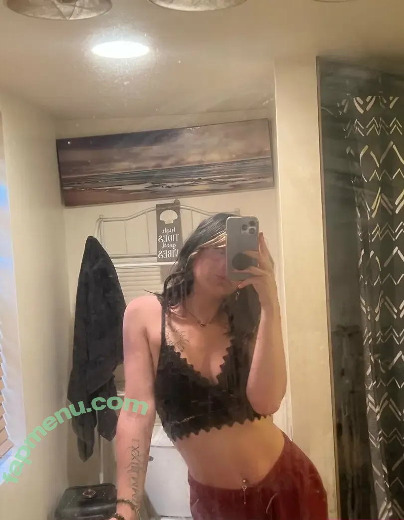 ninaxoblue nude photo #0025 (ninabluexo)