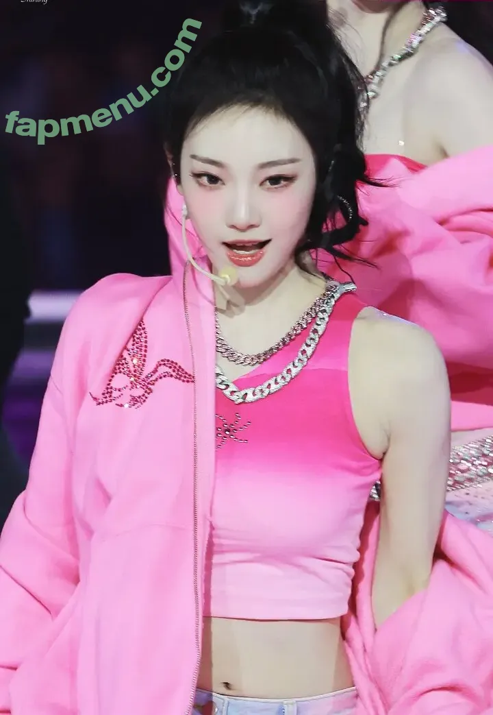 Ningning (æspa nude photo #0309 (aespa / imnotningning / littlechopper)