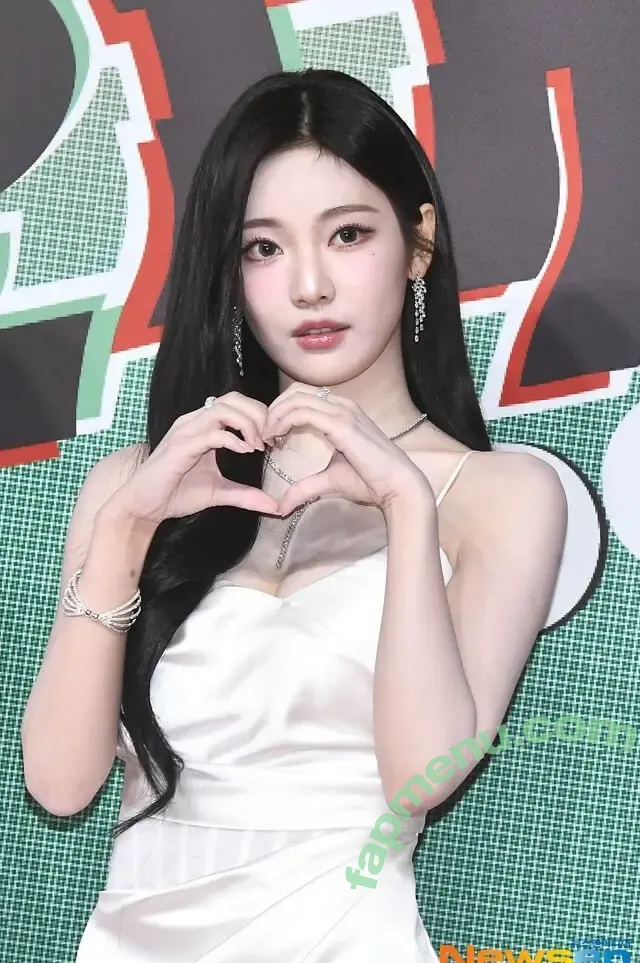 Ningning (æspa nude photo #0313 (aespa / imnotningning / littlechopper)