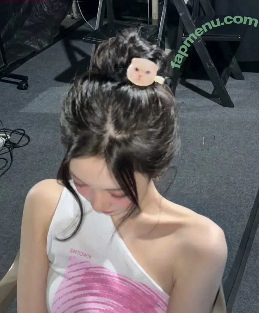 Ningning (æspa nude photo #0427 (aespa / imnotningning / littlechopper)