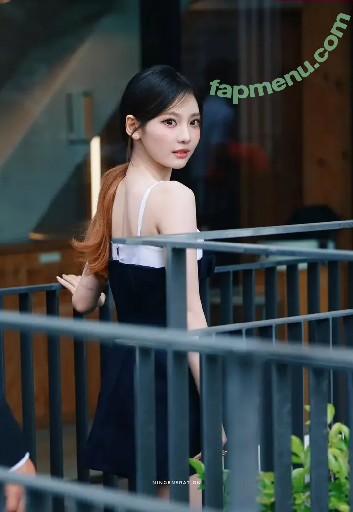 Ningning (æspa nude photo #0941 (aespa / imnotningning / littlechopper)
