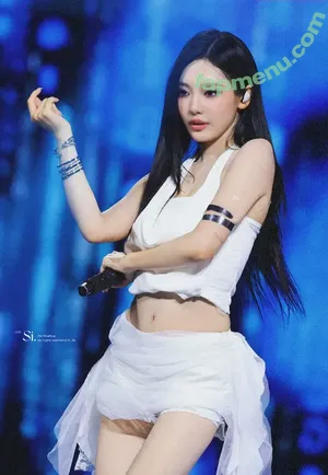 Ningning (æspa / aespa / imnotningning / littlechopper nude photo #1113