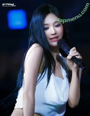 Ningning (æspa / aespa / imnotningning / littlechopper nude photo #1118