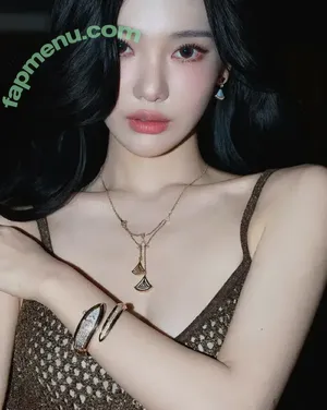 Ningning (æspa / aespa / imnotningning / littlechopper nude photo #1678