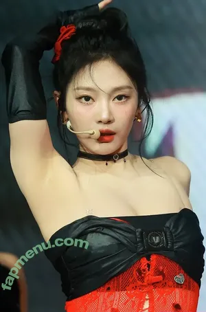 Ningning (æspa / aespa / imnotningning / littlechopper nude photo #1708