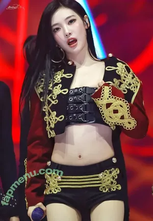 Ningning (æspa / aespa / imnotningning / littlechopper nude photo #1906