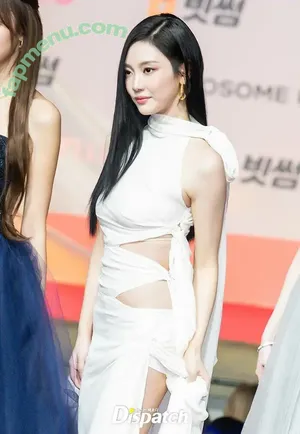 Ningning (æspa / aespa / imnotningning / littlechopper nude photo #1948