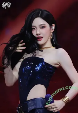 Ningning (æspa / aespa / imnotningning / littlechopper nude photo #1964