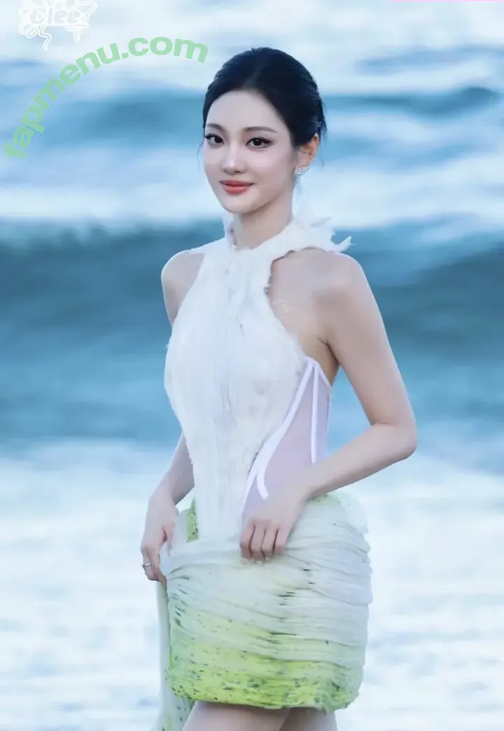 Ningning (æspa nude photo #1016 (aespa / imnotningning / littlechopper)
