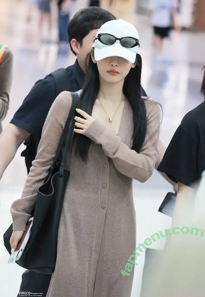 Ningning (æspa nude photo #1476 (aespa / imnotningning / littlechopper)