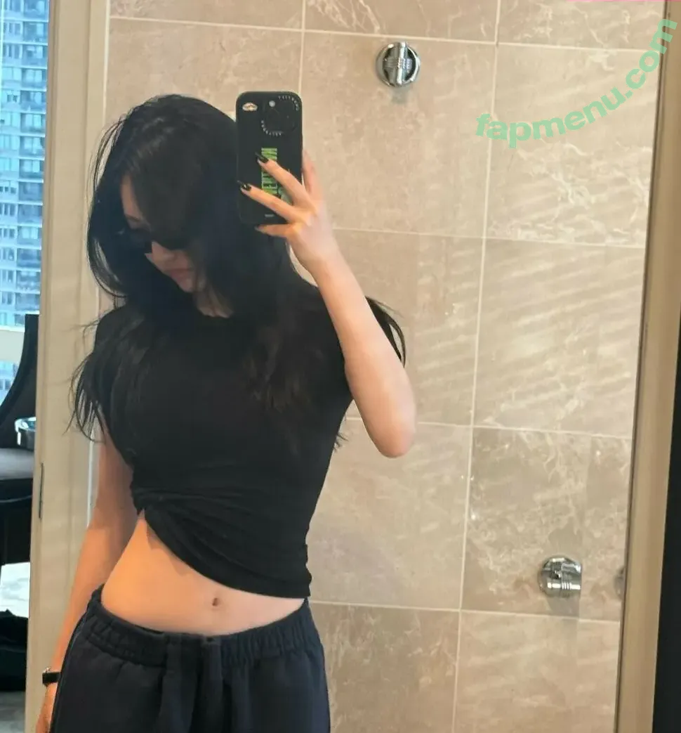Ningning (æspa nude photo #1544 (aespa / imnotningning / littlechopper)