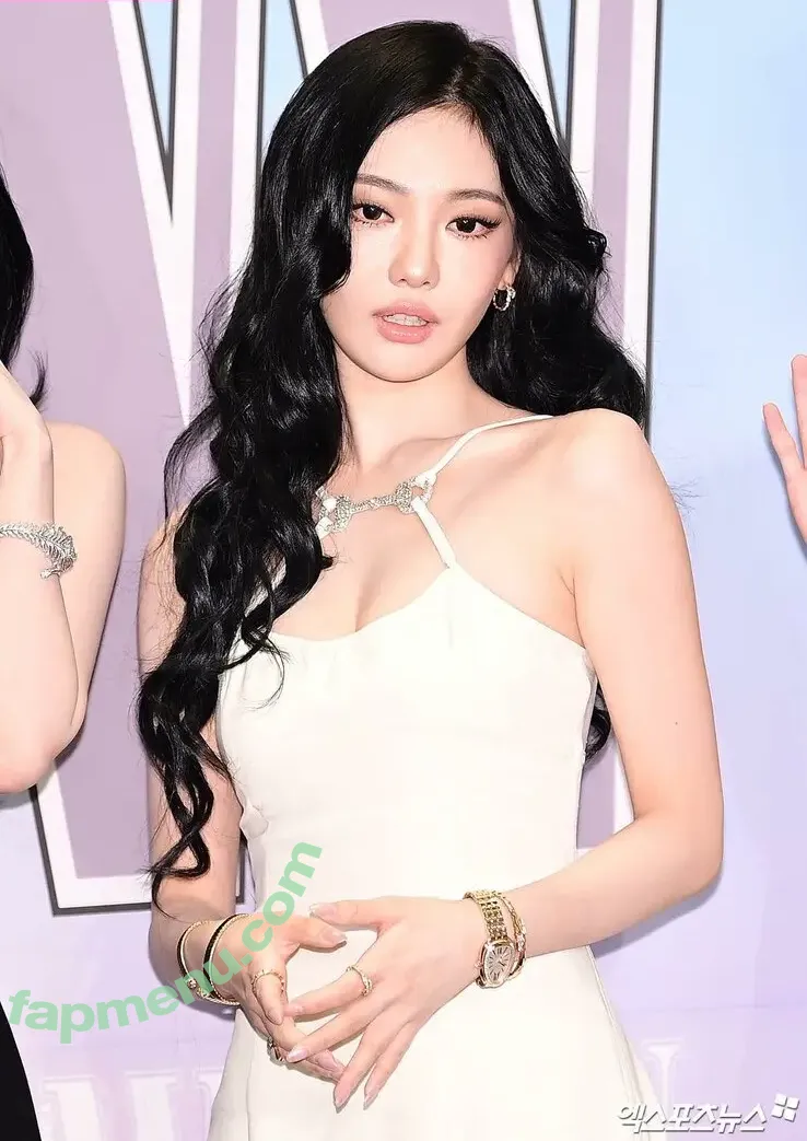 Ningning (æspa nude photo #1594 (aespa / imnotningning / littlechopper)