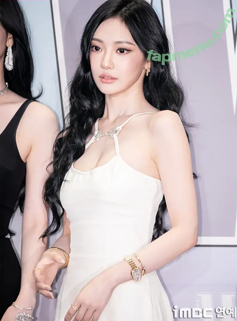 Ningning (æspa nude photo #1605 (aespa / imnotningning / littlechopper)