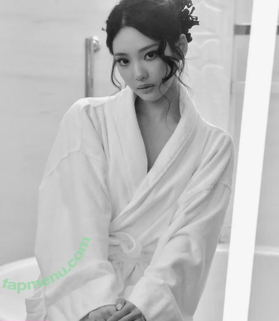 Ningning (æspa nude photo #1669 (aespa / imnotningning / littlechopper)