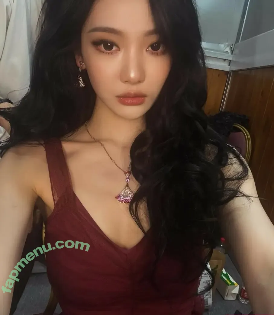 Ningning (æspa nude photo #1672 (aespa / imnotningning / littlechopper)