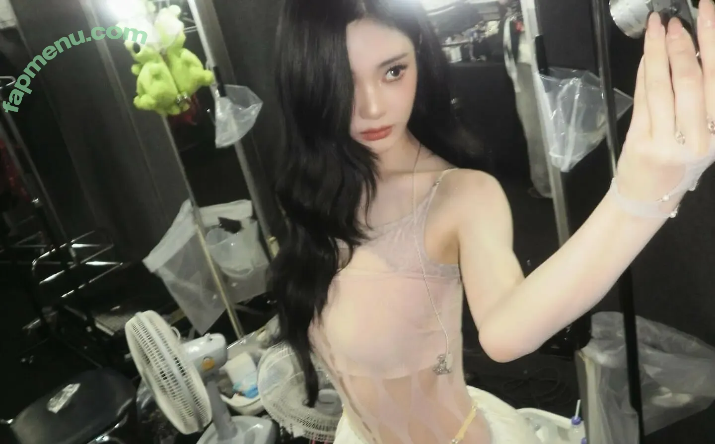 Ningning (æspa nude photo #1934 (aespa / imnotningning / littlechopper)