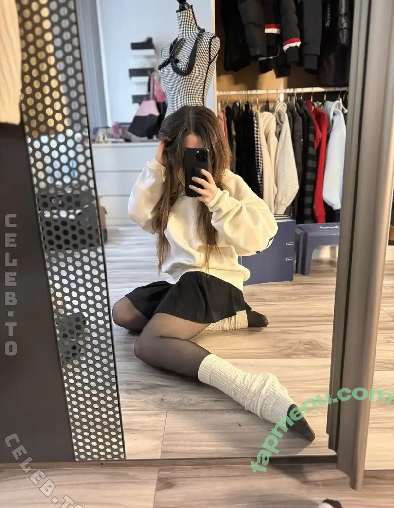 Nini Raven nude photo #0047 (Nini_Raven / raven_nini)