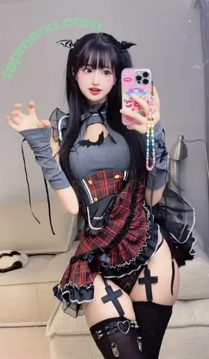 NinimlgbReal / Yours_apple nude photo #0024