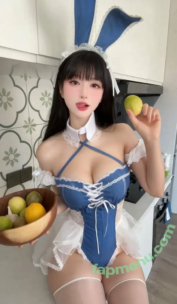 NinimlgbReal nude photo #0007 (Yours_apple)