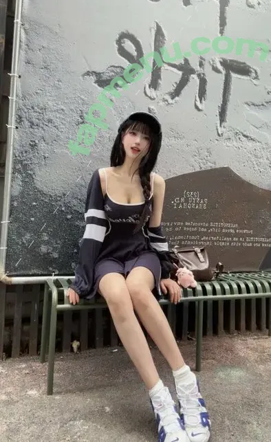 NinimlgbReal nude photo #0013 (Yours_apple)