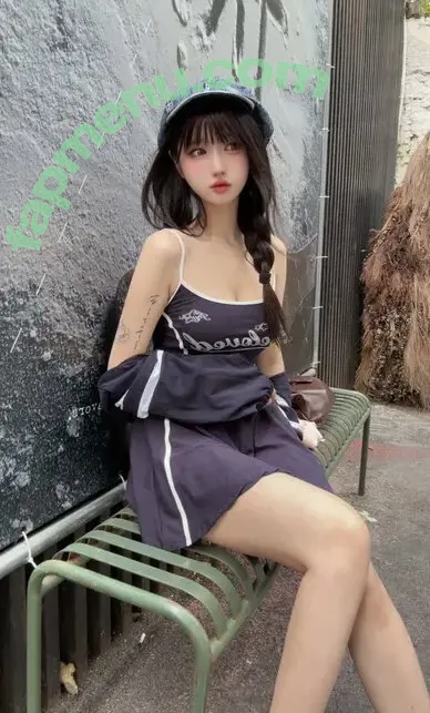 NinimlgbReal nude photo #0015 (Yours_apple)