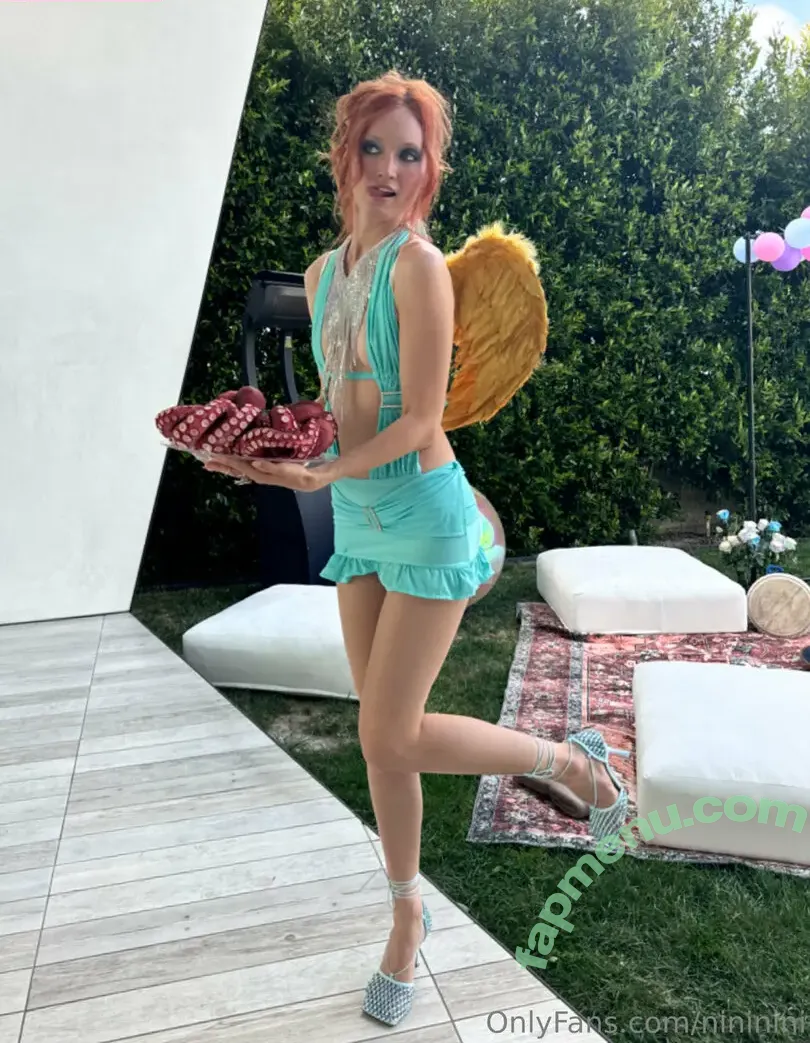 nininini nude photo #0009 (metanfetanini)