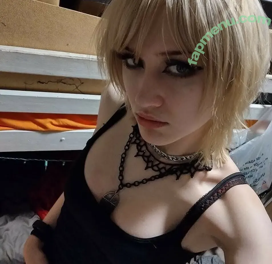 NinjagoBabe2001 nude photo #0045 (NinjagoBabe2001)
