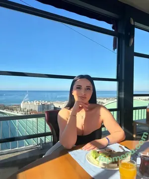 Nino Kikacheishvili / ninas_welt25 nude photo #0071