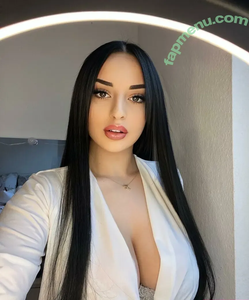 Nino Kikacheishvili nude photo #0122 (ninas_welt25)