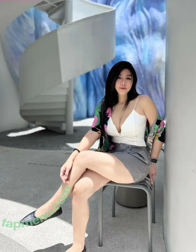 Niparat Konyai nude photo #0405 (Mika / mikahoney / mikanaka9999 / mikapok99)
