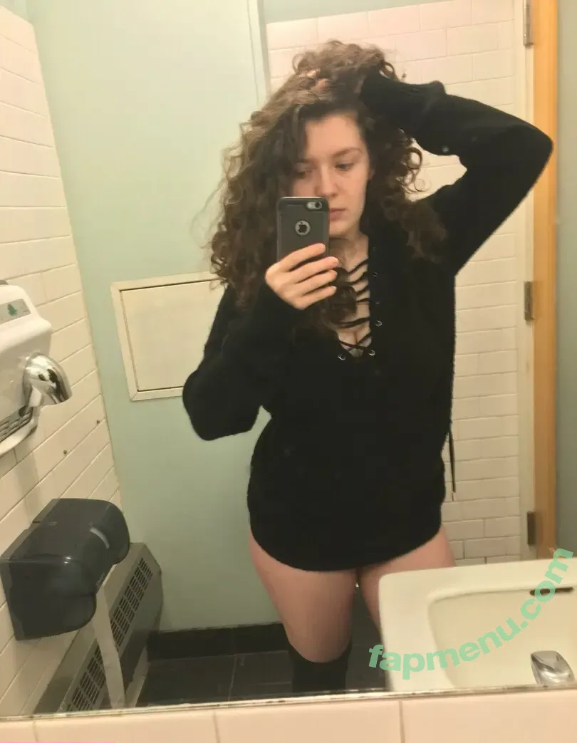 nirvanicataxia nude photo #0016 (_nirvannaa)