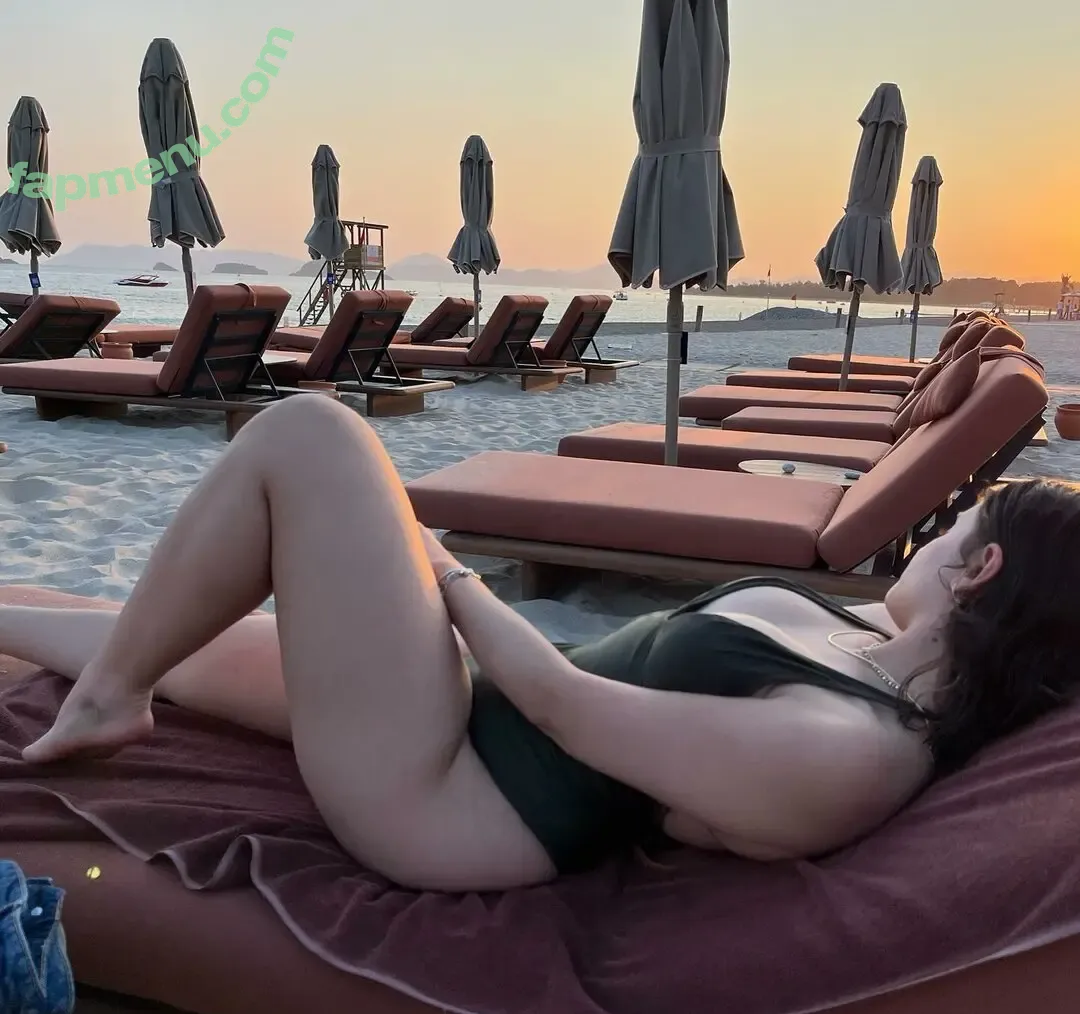 Nisa Kavak nude photo #0116 (nisakvk / nisanym)